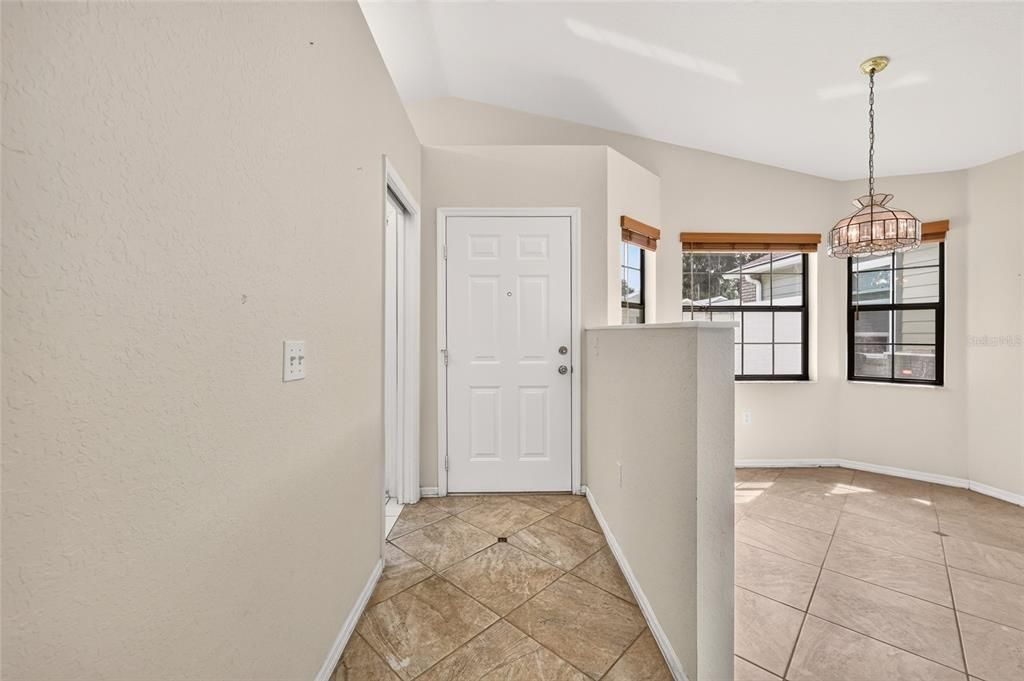 En Venta: $187,900 (2 camas, 2 baños, 1204 Pies cuadrados)