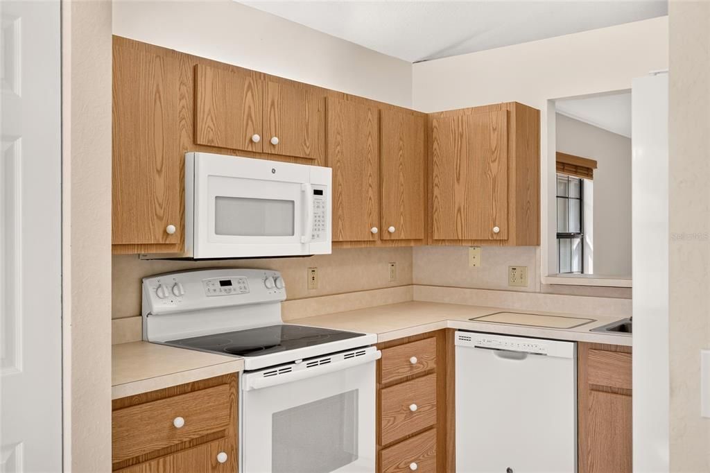 En Venta: $187,900 (2 camas, 2 baños, 1204 Pies cuadrados)
