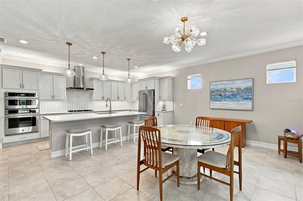 En Venta: $500,000 (3 camas, 3 baños, 2362 Pies cuadrados)