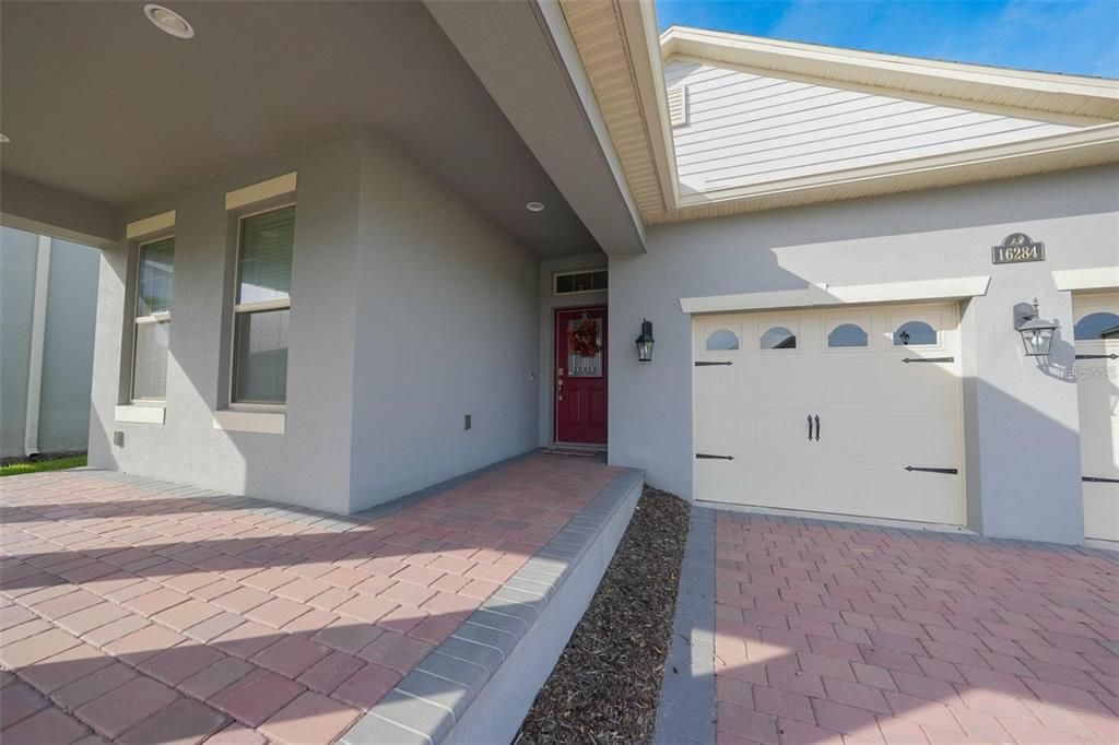 For Rent: $3,350 (4 beds, 3 baths, 2117 Square Feet)