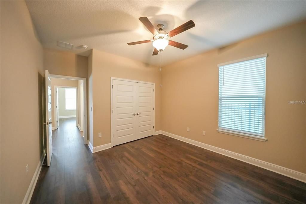 For Rent: $3,350 (4 beds, 3 baths, 2117 Square Feet)