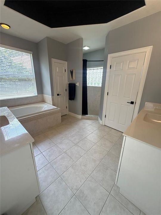 For Sale: $313,000 (2 beds, 2 baths, 1844 Square Feet)