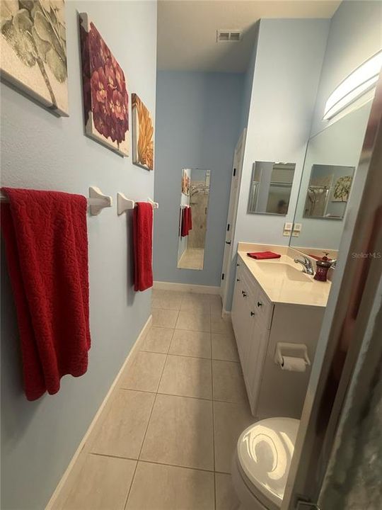 For Sale: $313,000 (2 beds, 2 baths, 1844 Square Feet)