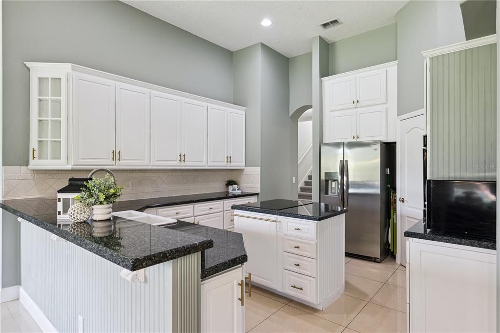 For Sale: $535,000 (3 beds, 3 baths, 3117 Square Feet)
