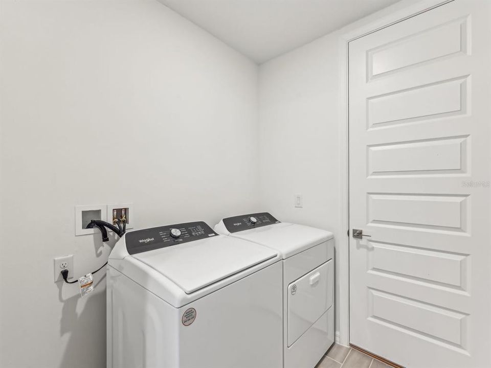 For Sale: $483,990 (4 beds, 3 baths, 2787 Square Feet)