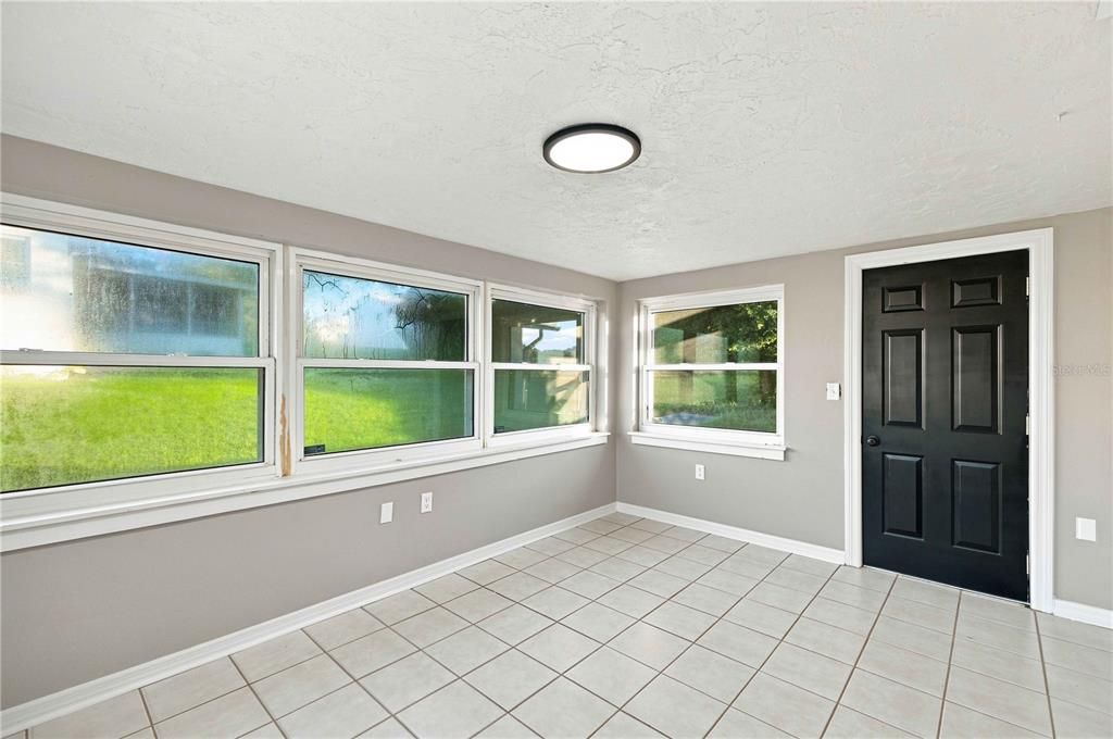 En Venta: $189,900 (2 camas, 1 baños, 1064 Pies cuadrados)