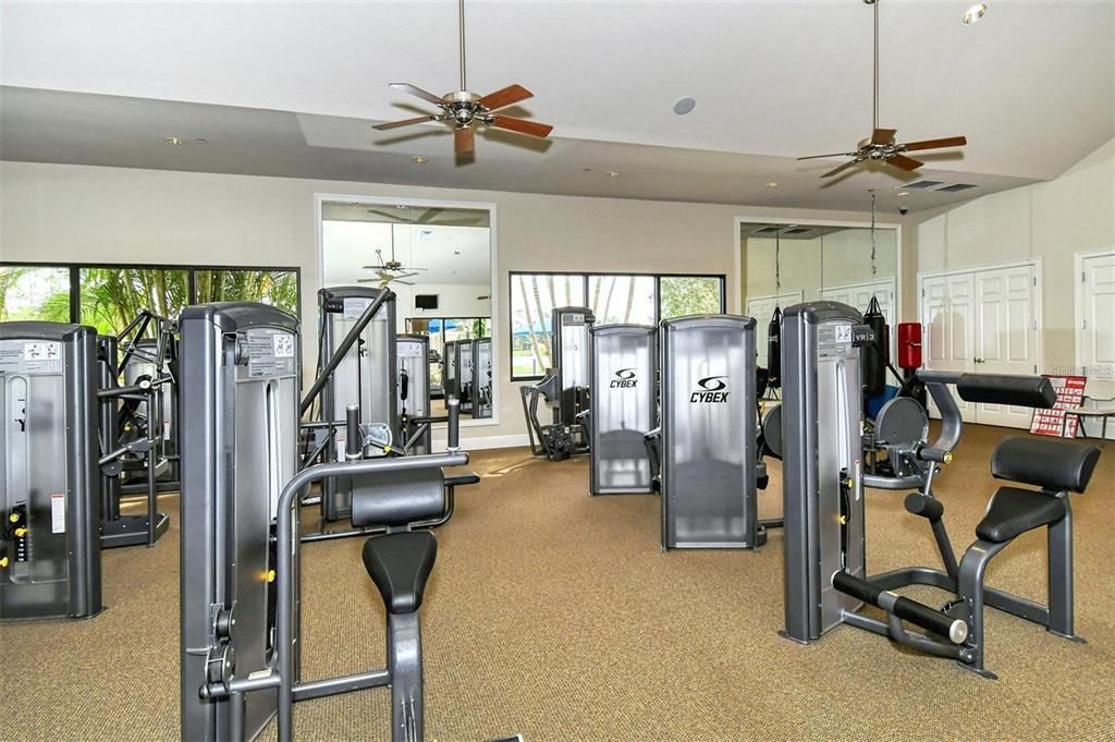 For Sale: $389,900 (2 beds, 2 baths, 2057 Square Feet)