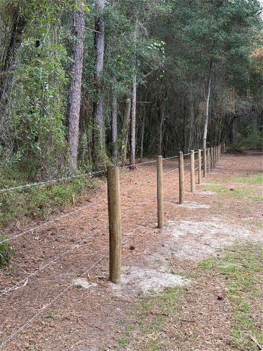 На продажу: $120,000 (2.50 acres)