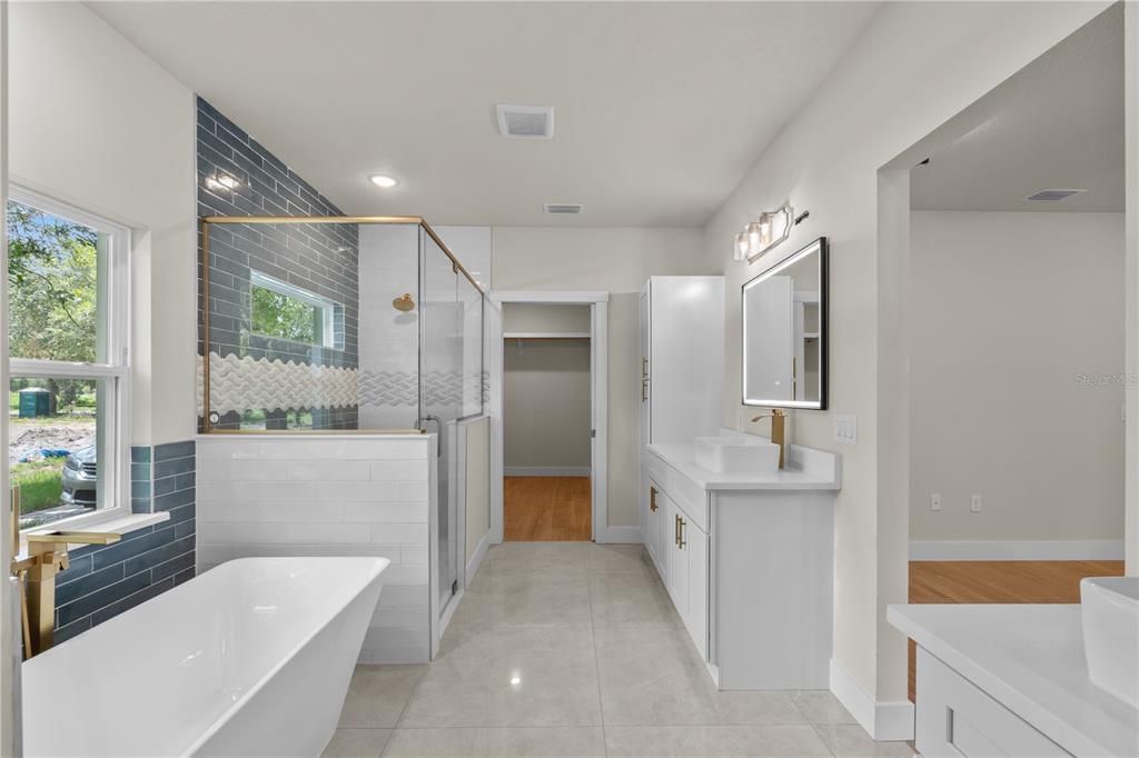 For Sale: $554,950 (4 beds, 2 baths, 2331 Square Feet)