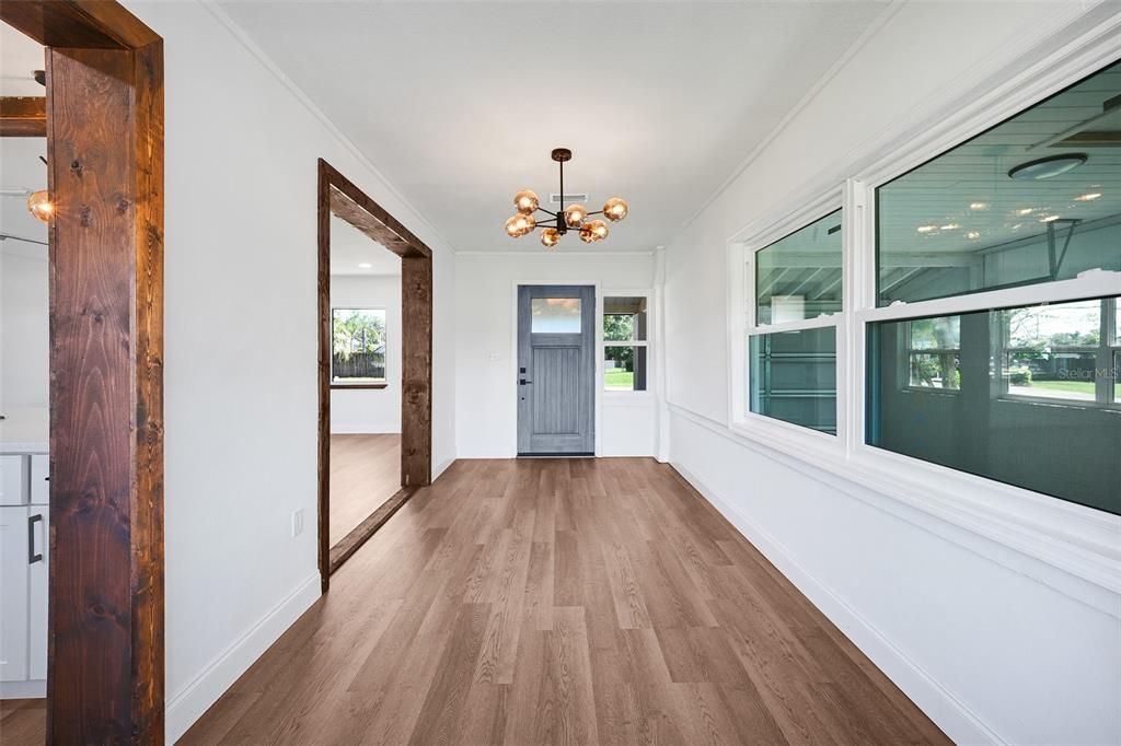En Venta: $295,000 (2 camas, 1 baños, 1228 Pies cuadrados)
