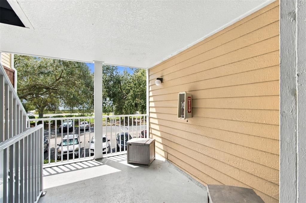 For Sale: $129,000 (1 beds, 1 baths, 593 Square Feet)