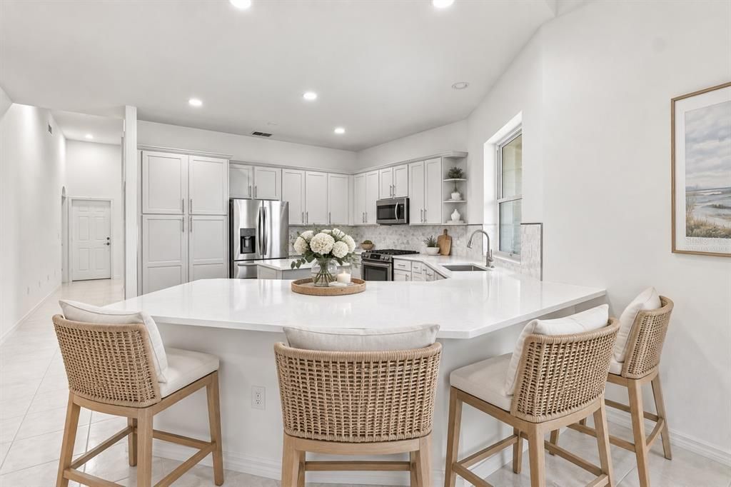 En Venta: $1,275,000 (4 camas, 3 baños, 3485 Pies cuadrados)