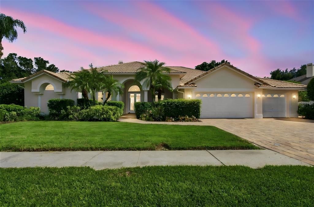En Venta: $1,275,000 (4 camas, 3 baños, 3485 Pies cuadrados)