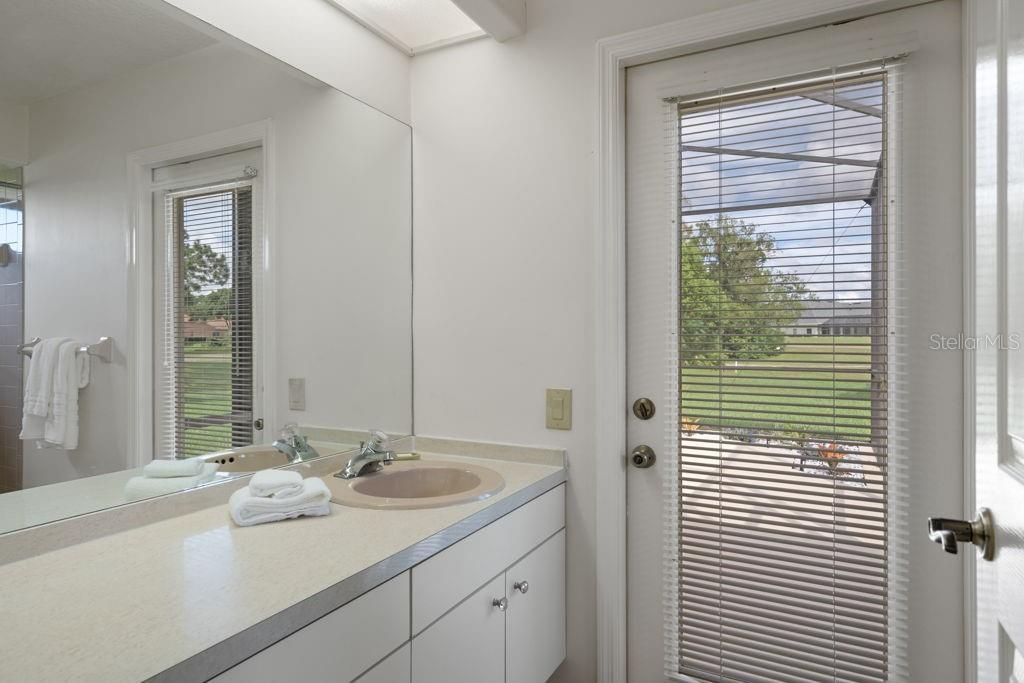 For Sale: $469,900 (3 beds, 3 baths, 2328 Square Feet)
