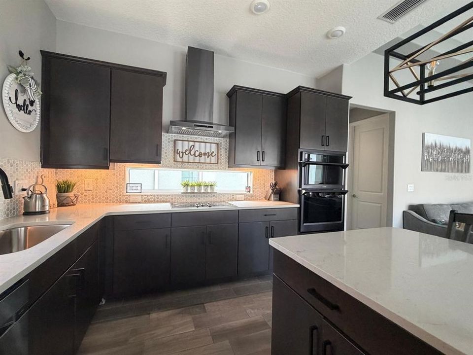 For Sale: $749,900 (4 beds, 3 baths, 2461 Square Feet)