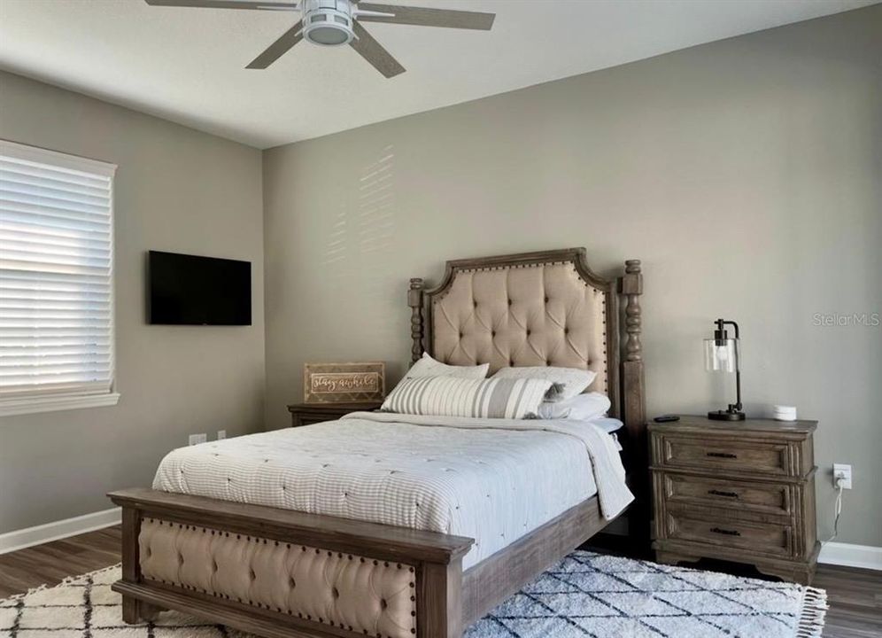 For Sale: $749,900 (4 beds, 3 baths, 2461 Square Feet)