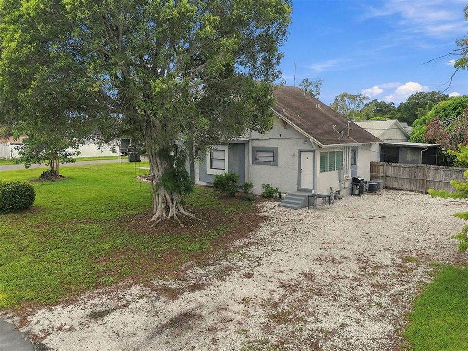 En Venta: $400,000 (3 camas, 0 baños, 1437 Pies cuadrados)