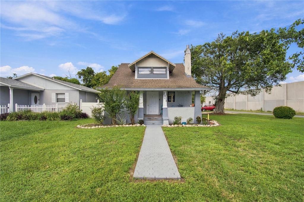 En Venta: $400,000 (3 camas, 0 baños, 1437 Pies cuadrados)