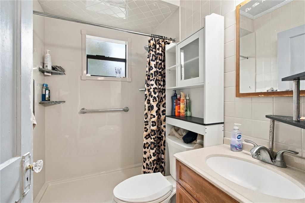 En Venta: $400,000 (3 camas, 0 baños, 1437 Pies cuadrados)