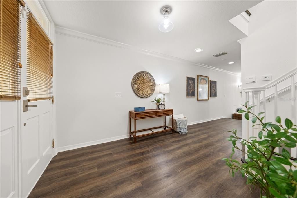 For Sale: $449,900 (2 beds, 2 baths, 1620 Square Feet)