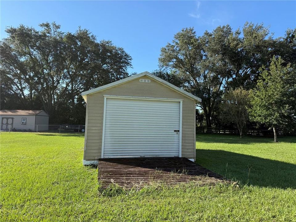 For Sale: $189,900 (2 beds, 2 baths, 1248 Square Feet)
