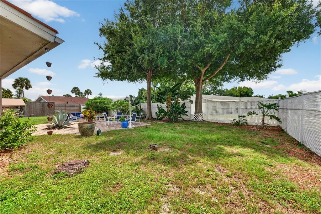 For Sale: $449,000 (2 beds, 2 baths, 1464 Square Feet)