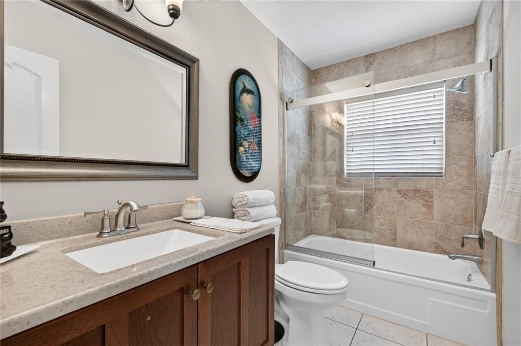 For Sale: $449,000 (2 beds, 2 baths, 1464 Square Feet)