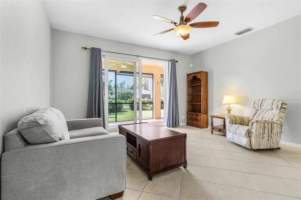 For Sale: $369,900 (3 beds, 2 baths, 1926 Square Feet)