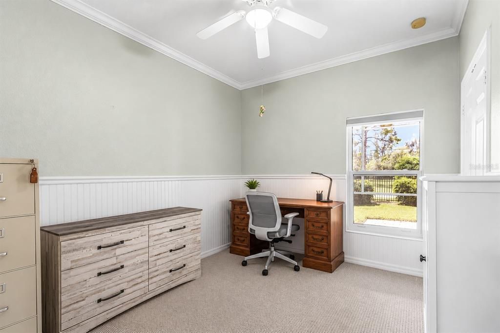 For Sale: $369,900 (3 beds, 2 baths, 1926 Square Feet)