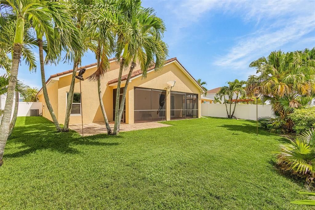 For Sale: $369,900 (3 beds, 2 baths, 1926 Square Feet)