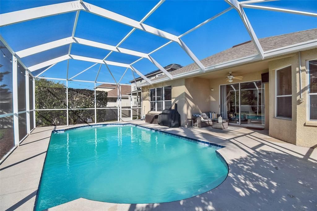 En Venta: $439,900 (3 camas, 2 baños, 1820 Pies cuadrados)