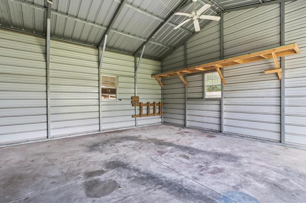 For Sale: $250,000 (5 beds, 3 baths, 2356 Square Feet)