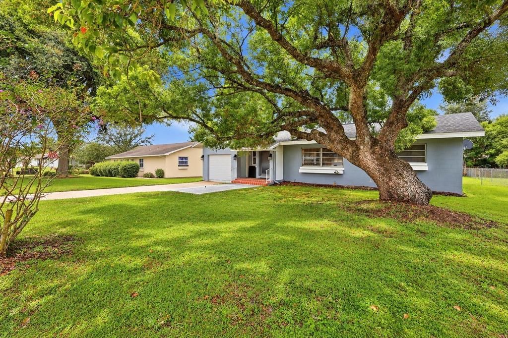 For Sale: $269,900 (3 beds, 1 baths, 1188 Square Feet)