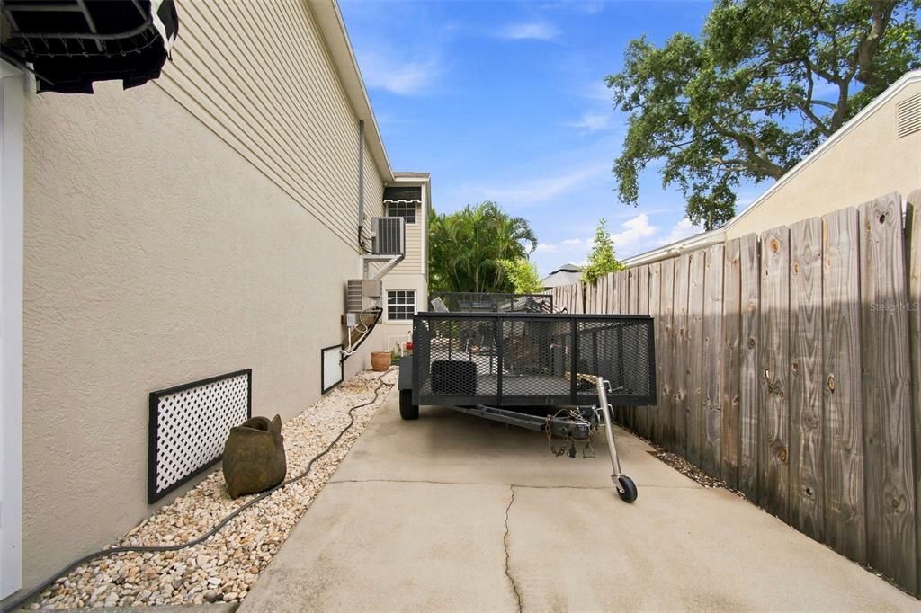 En Venta: $739,900 (3 camas, 2 baños, 1728 Pies cuadrados)