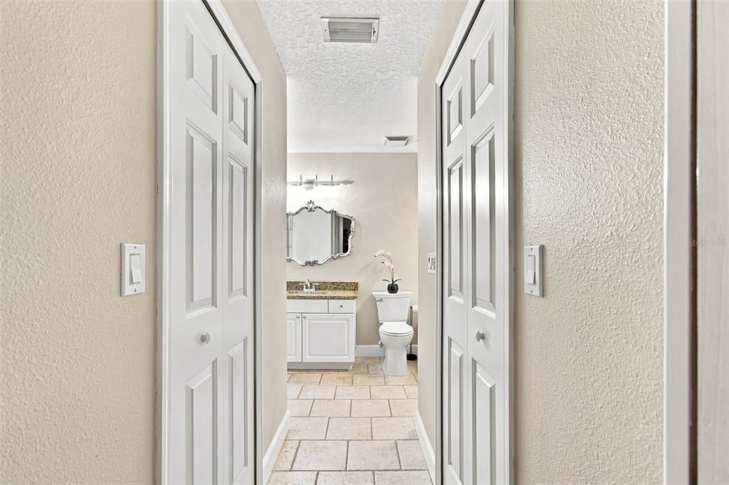 En Venta: $739,900 (3 camas, 2 baños, 1728 Pies cuadrados)