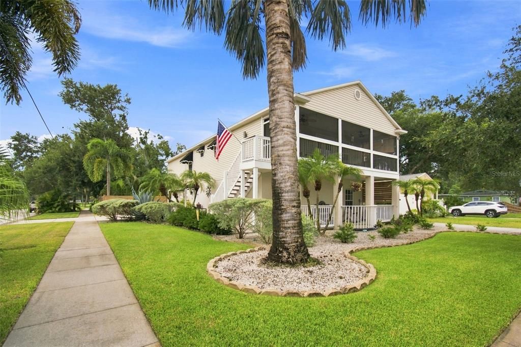 En Venta: $739,900 (3 camas, 2 baños, 1728 Pies cuadrados)