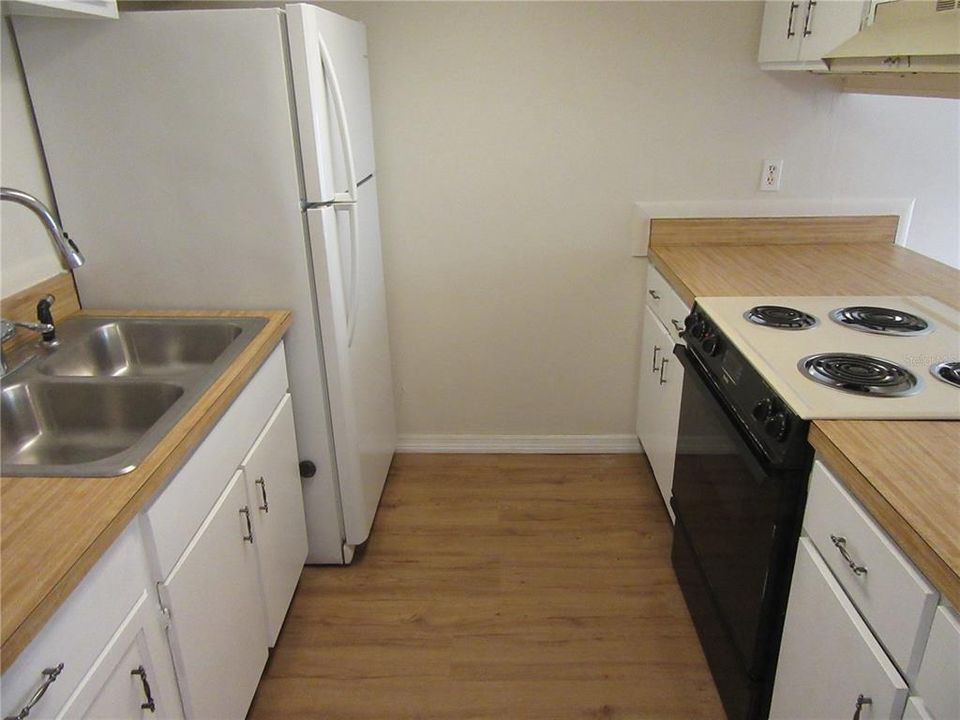 В аренду: $1,400 (1 спален, 1 ванн, 630 Квадратных фут)