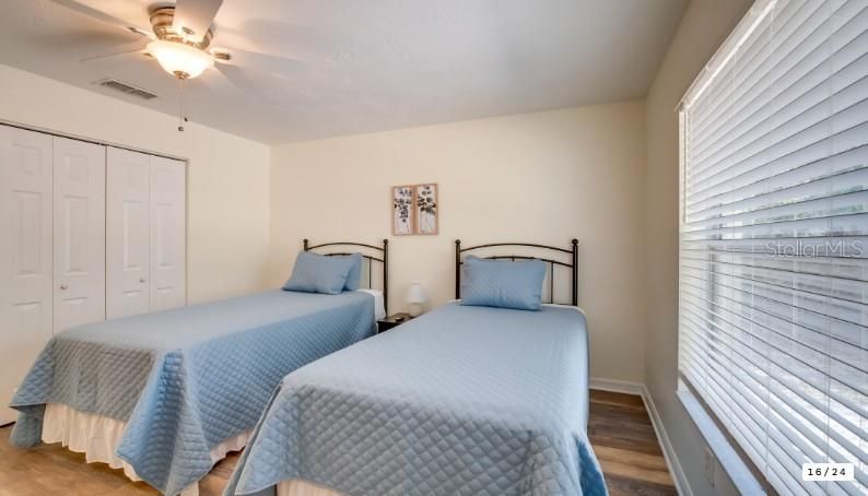 For Rent: $1,500 (2 beds, 2 baths, 1100 Square Feet)