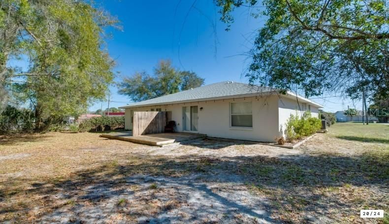 For Rent: $1,500 (2 beds, 2 baths, 1100 Square Feet)