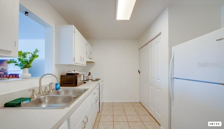 For Rent: $1,500 (2 beds, 2 baths, 1100 Square Feet)