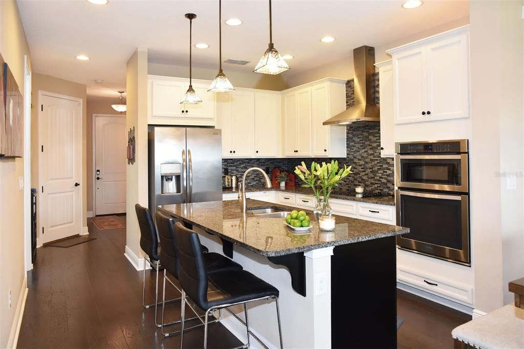 For Sale: $406,000 (3 beds, 2 baths, 1784 Square Feet)
