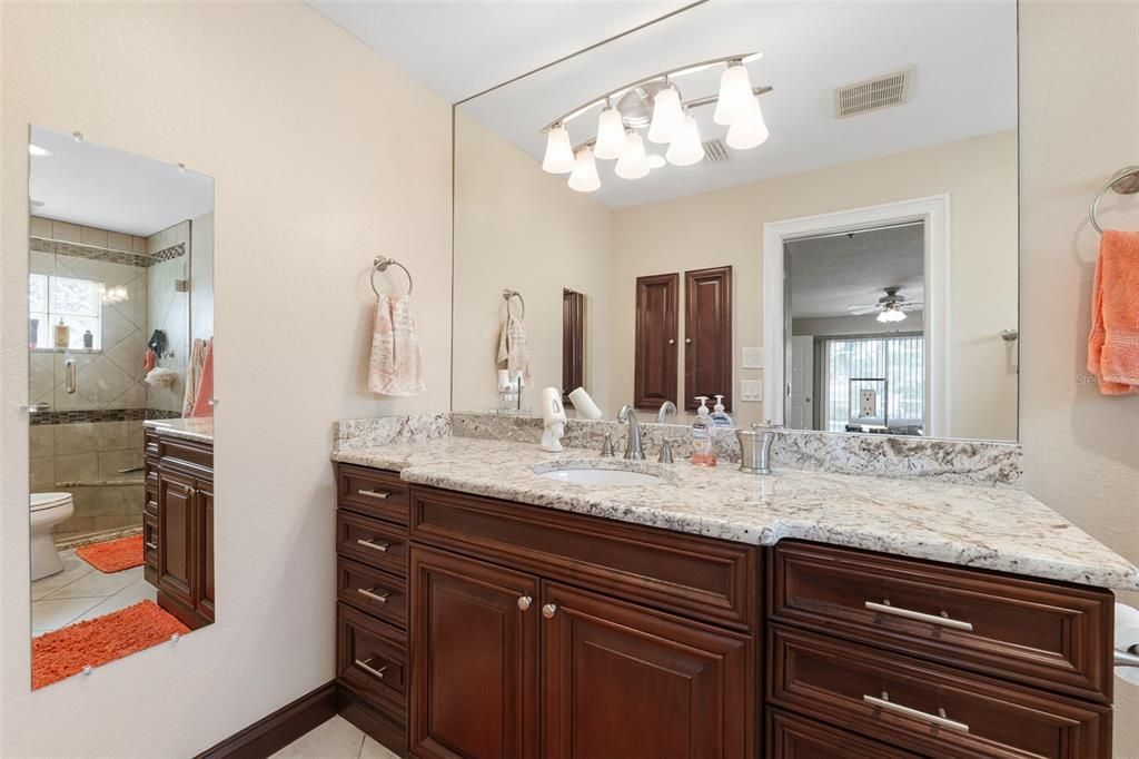 For Sale: $1,499,900 (3 beds, 3 baths, 2343 Square Feet)