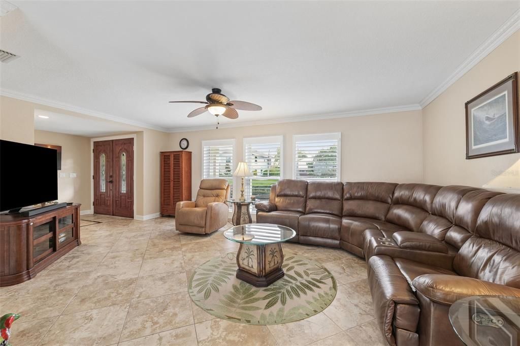 For Sale: $1,499,900 (3 beds, 3 baths, 2343 Square Feet)