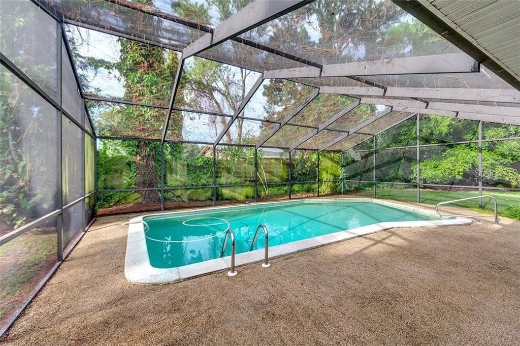 Active With Contract: $595,000 (4 beds, 3 baths, 2702 Square Feet)