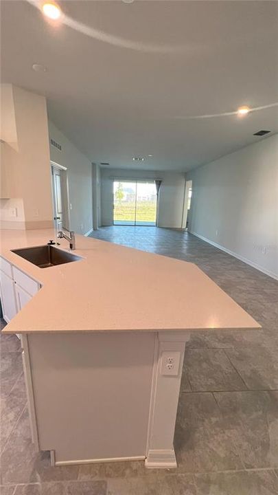 En Renta: $3,800 (4 camas, 3 baños, 2093 Pies cuadrados)