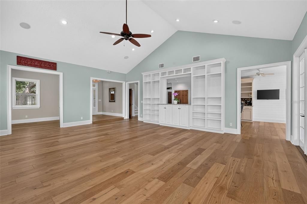 For Sale: $1,250,000 (4 beds, 4 baths, 4066 Square Feet)