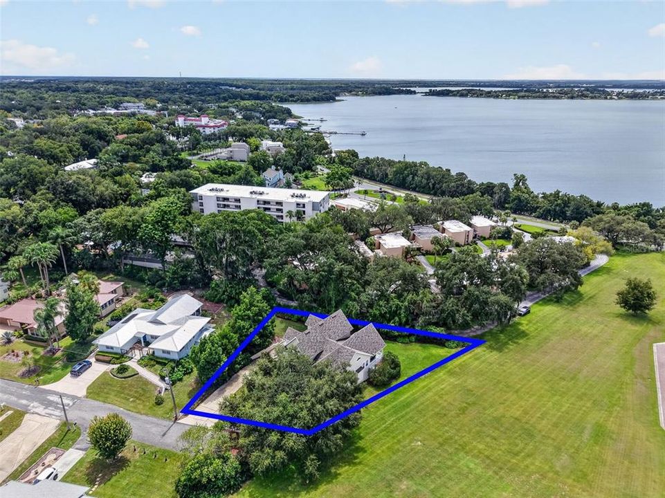 For Sale: $1,250,000 (4 beds, 4 baths, 4066 Square Feet)