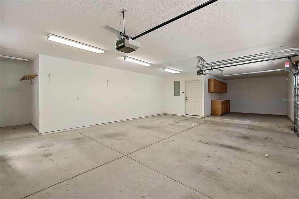 For Sale: $1,250,000 (4 beds, 4 baths, 4066 Square Feet)
