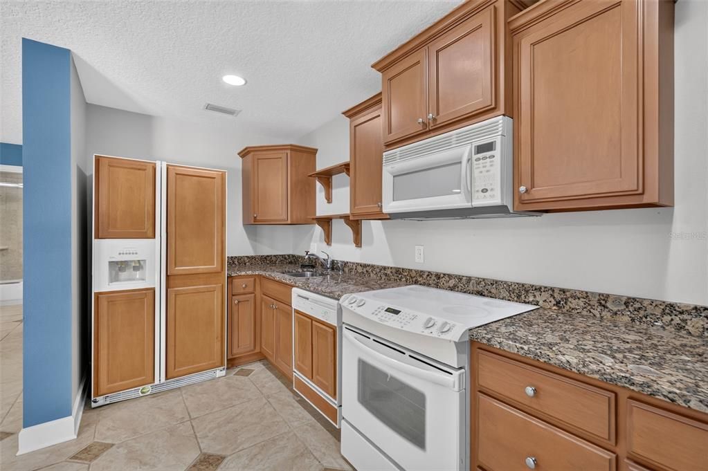 For Sale: $1,250,000 (4 beds, 4 baths, 4066 Square Feet)