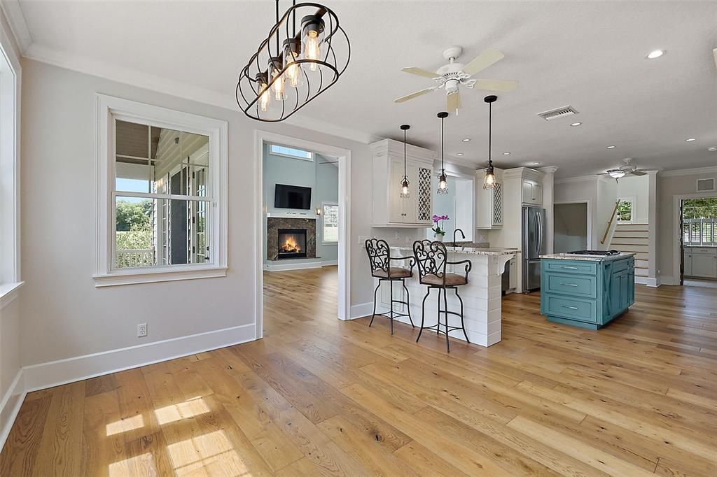 For Sale: $1,250,000 (4 beds, 4 baths, 4066 Square Feet)